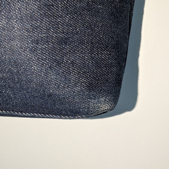 Essential Everyday Distressed Indigo Denim Light Tan Leather Tote Bag - Picture 4 of 6